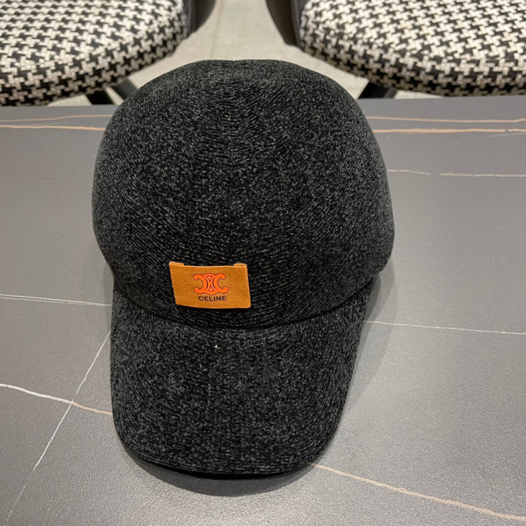 CELINE 赛琳ss新款早秋毛毛棒球帽🧢帽型完全按照定做。凯旋门图案章仔区别市面版本，
