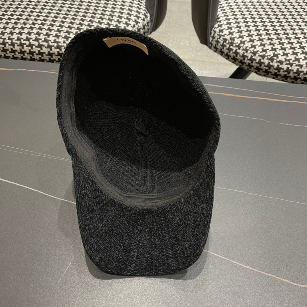 CELINE 赛琳ss新款早秋毛毛棒球帽🧢帽型完全按照定做。凯旋门图案章仔区别市面版本，