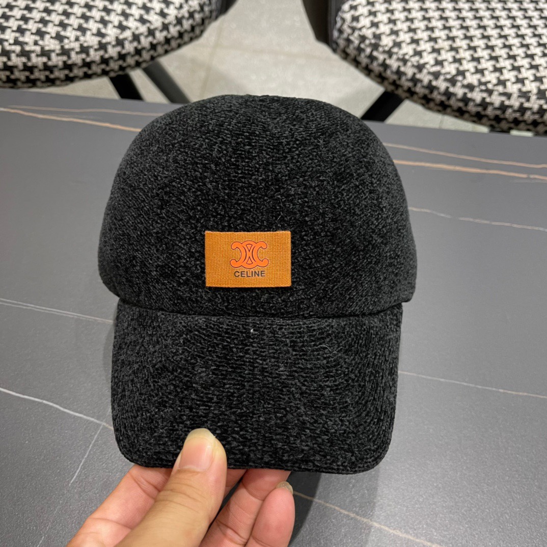 CELINE 赛琳ss新款早秋毛毛棒球帽🧢帽型完全按照定做。凯旋门图案章仔区别市面版本，