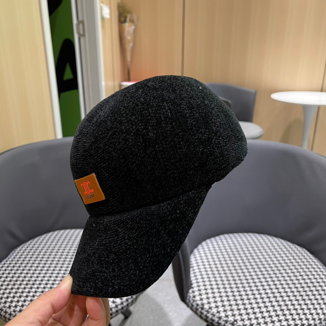 CELINE 赛琳ss新款早秋毛毛棒球帽🧢帽型完全按照定做。凯旋门图案章仔区别市面版本，