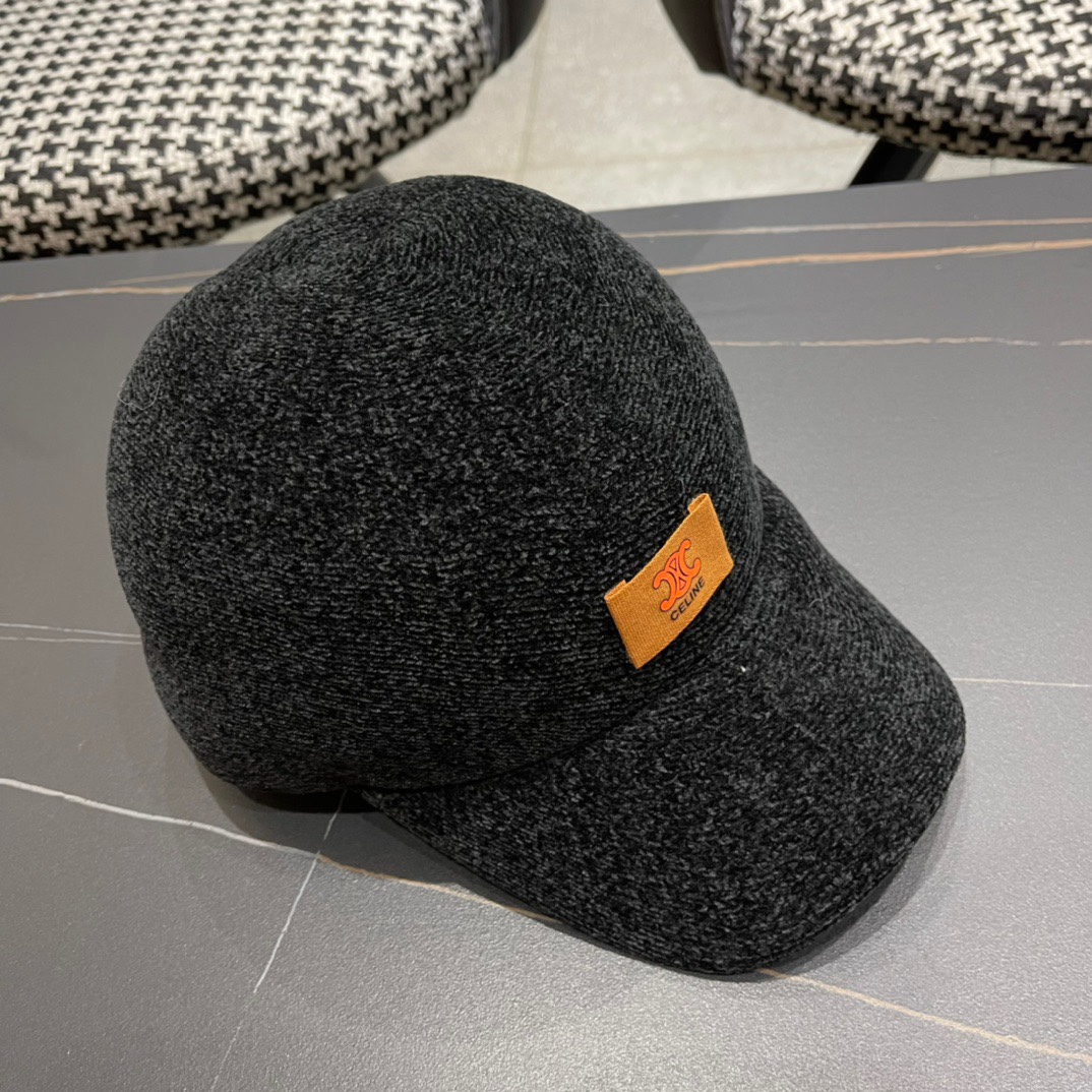 CELINE 赛琳ss新款早秋毛毛棒球帽🧢帽型完全按照定做。凯旋门图案章仔区别市面版本，
