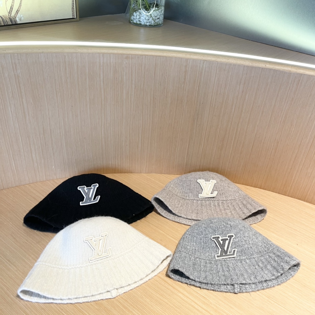 NO:215968,Louis Vuitton plush fisherman hat for women in autumn and winter new casual versatile bucket hat showing face small winter hairy hat fisherman hat baseball hat knit hat, hat, louis vuitton, louis vuitton, espadrilles, hats19860909路易威登lv毛绒渔夫帽女秋冬季新款休闲百搭水桶帽显脸小冬季毛茸茸帽子帽子渔夫帽棒球帽针织帽,帽子,louis vuitton,louis vuitton,espadrilles,hats,hat