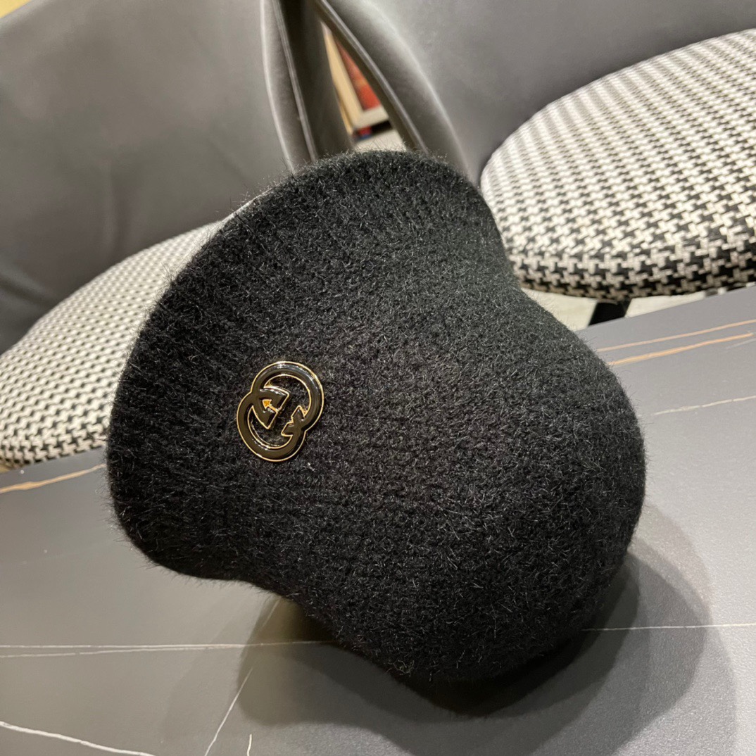 古奇Gucci2024新款渔夫帽子女秋冬毛绒显脸小保暖百搭盆帽网红同款