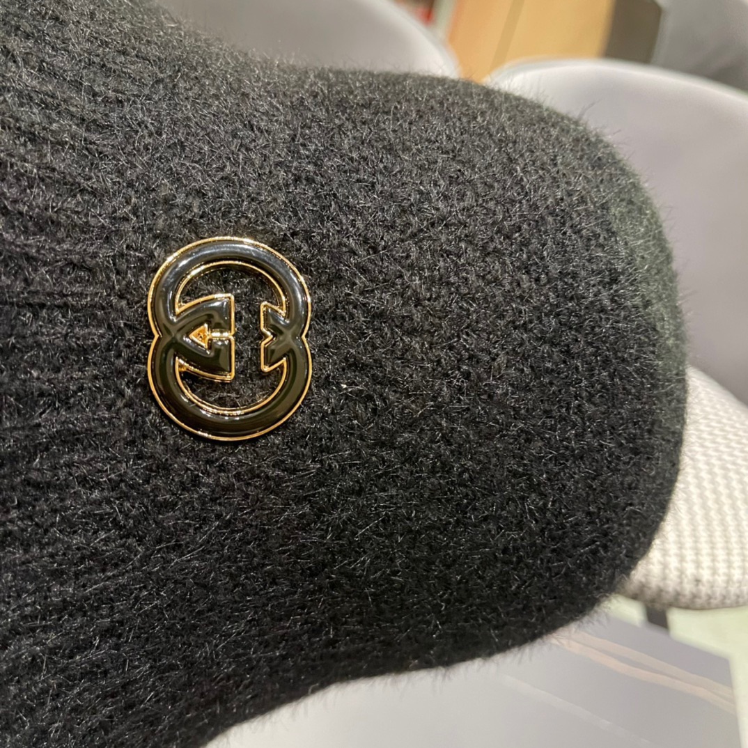 古奇Gucci2024新款渔夫帽子女秋冬毛绒显脸小保暖百搭盆帽网红同款