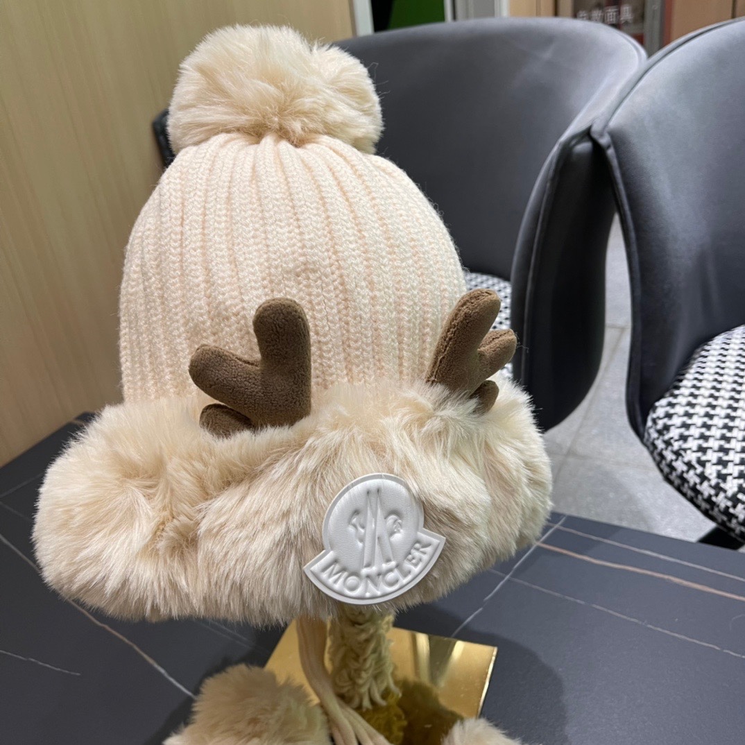 MONCLER蒙口🎩2024冬新款鹿角可爱毛球加绒针织护耳帽女洋气冬季防寒保暖加厚雷锋帽