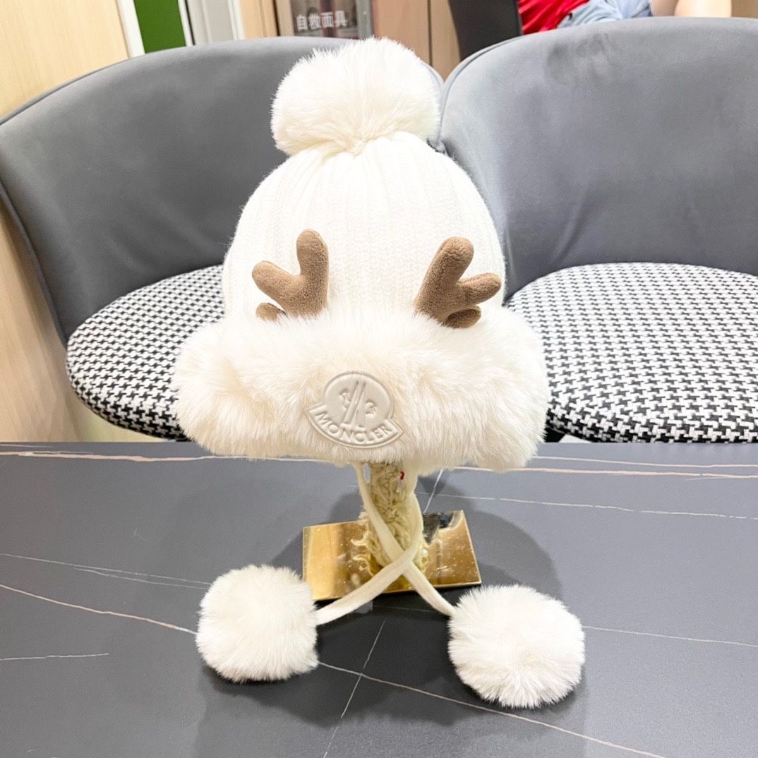 MONCLER蒙口🎩2024冬新款鹿角可爱毛球加绒针织护耳帽女洋气冬季防寒保暖加厚雷锋帽