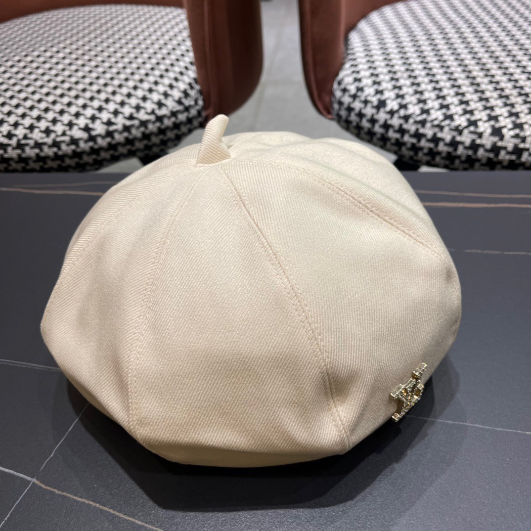 上新！路易威登 LouisVuitton新款八角帽女款春夏贝雷帽