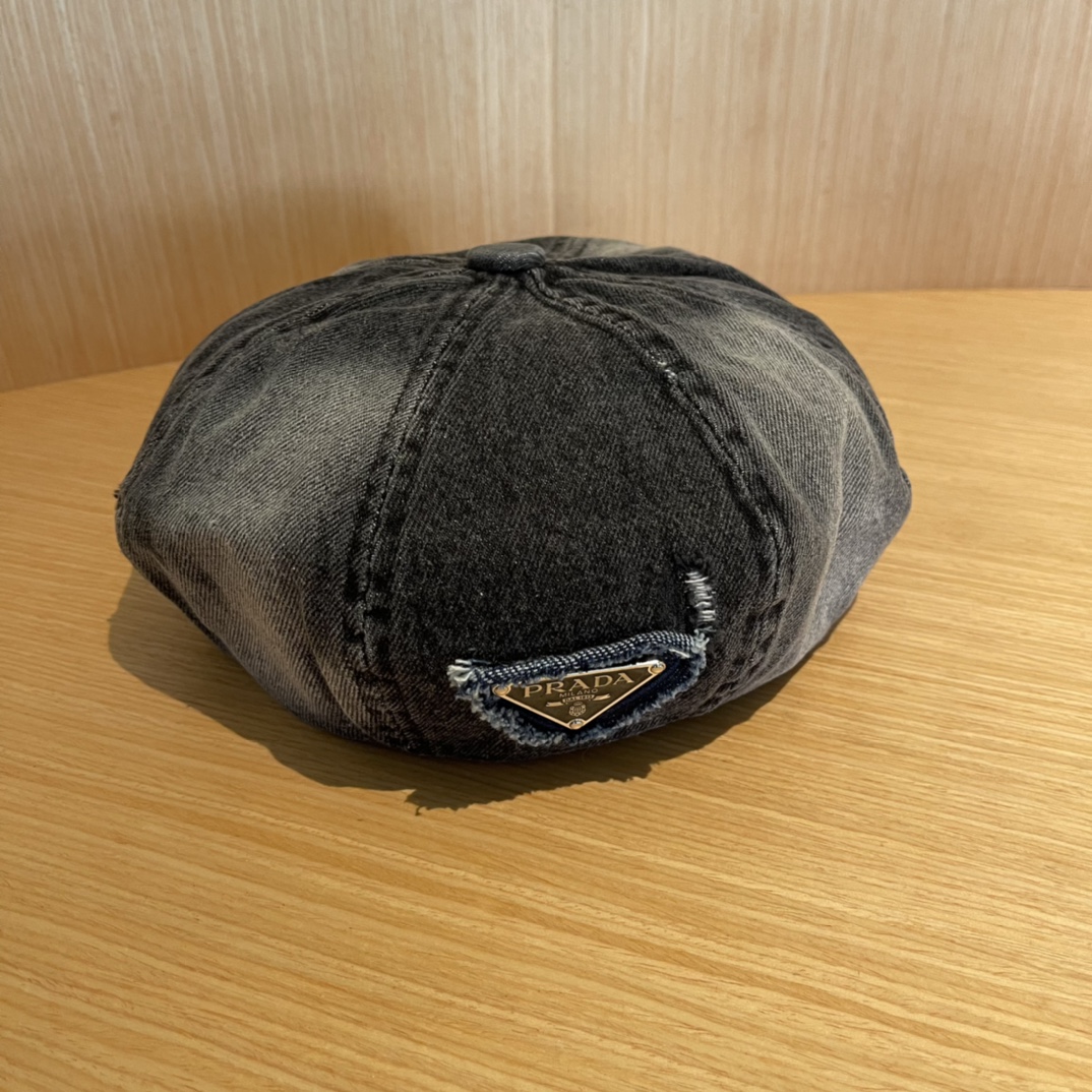 PRADA普拉达贝雷帽复古牛仔帽子女2024新款报童帽显脸小
