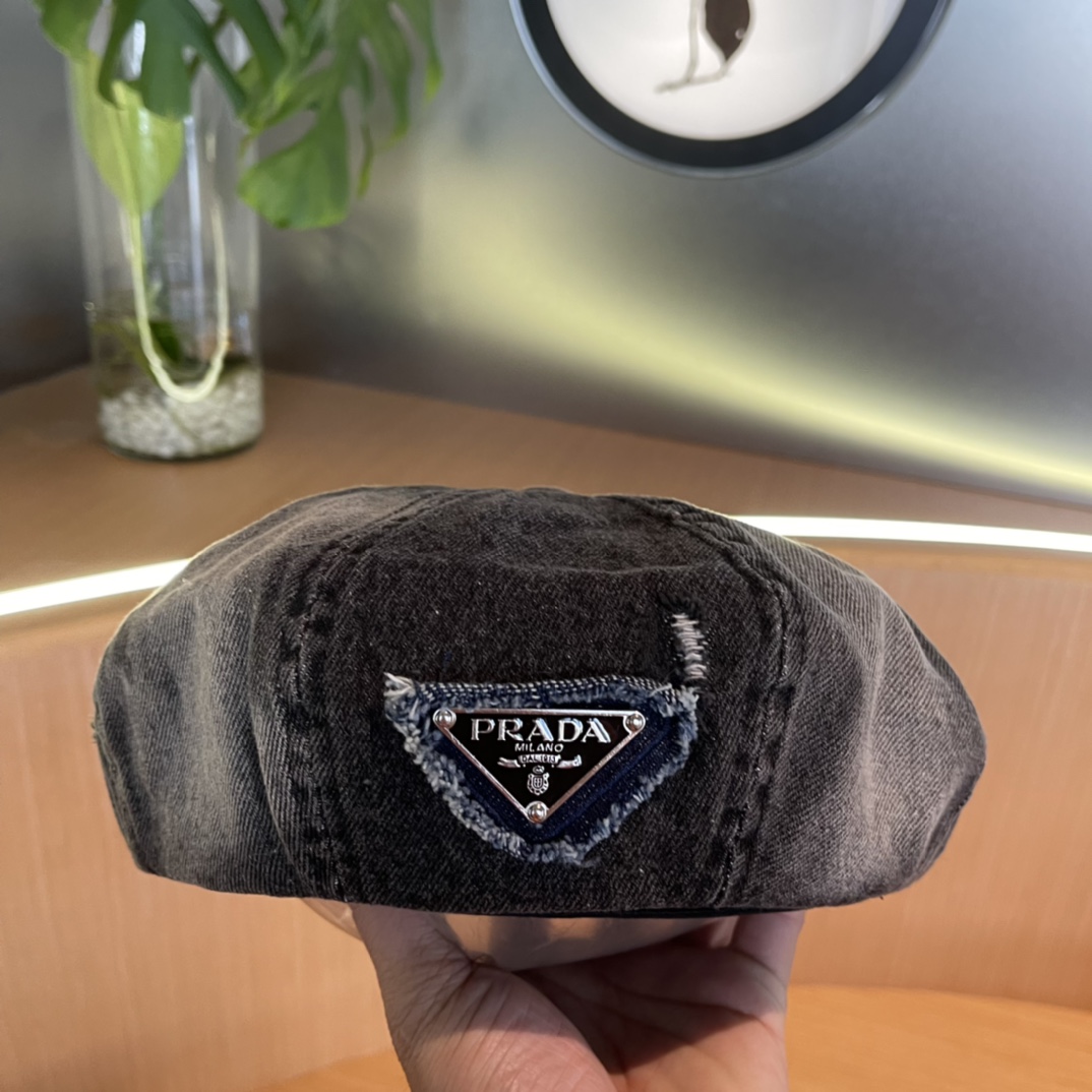 PRADA普拉达贝雷帽复古牛仔帽子女2024新款报童帽显脸小