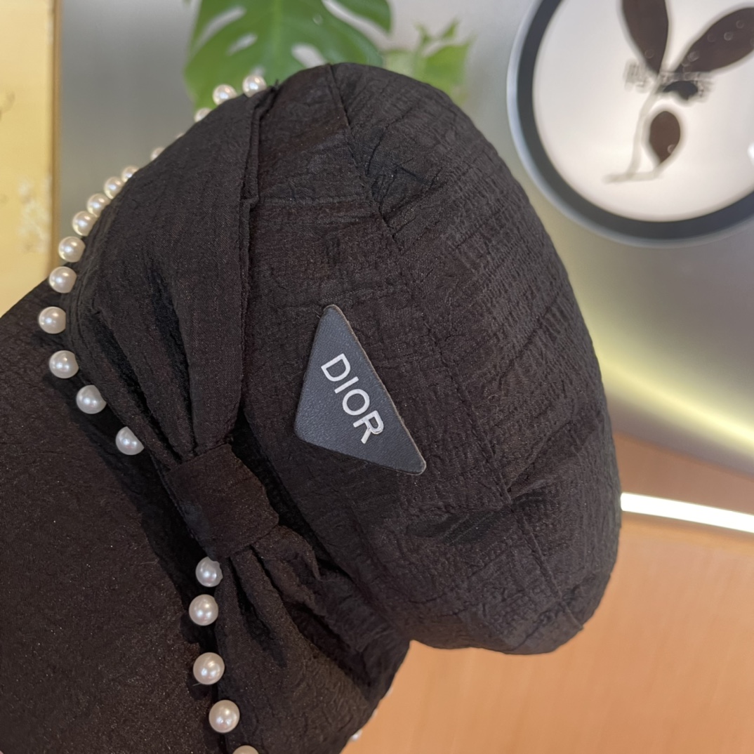 Dior迪奥新款韩版2024年秋新款带珍珠女士贝雷帽子