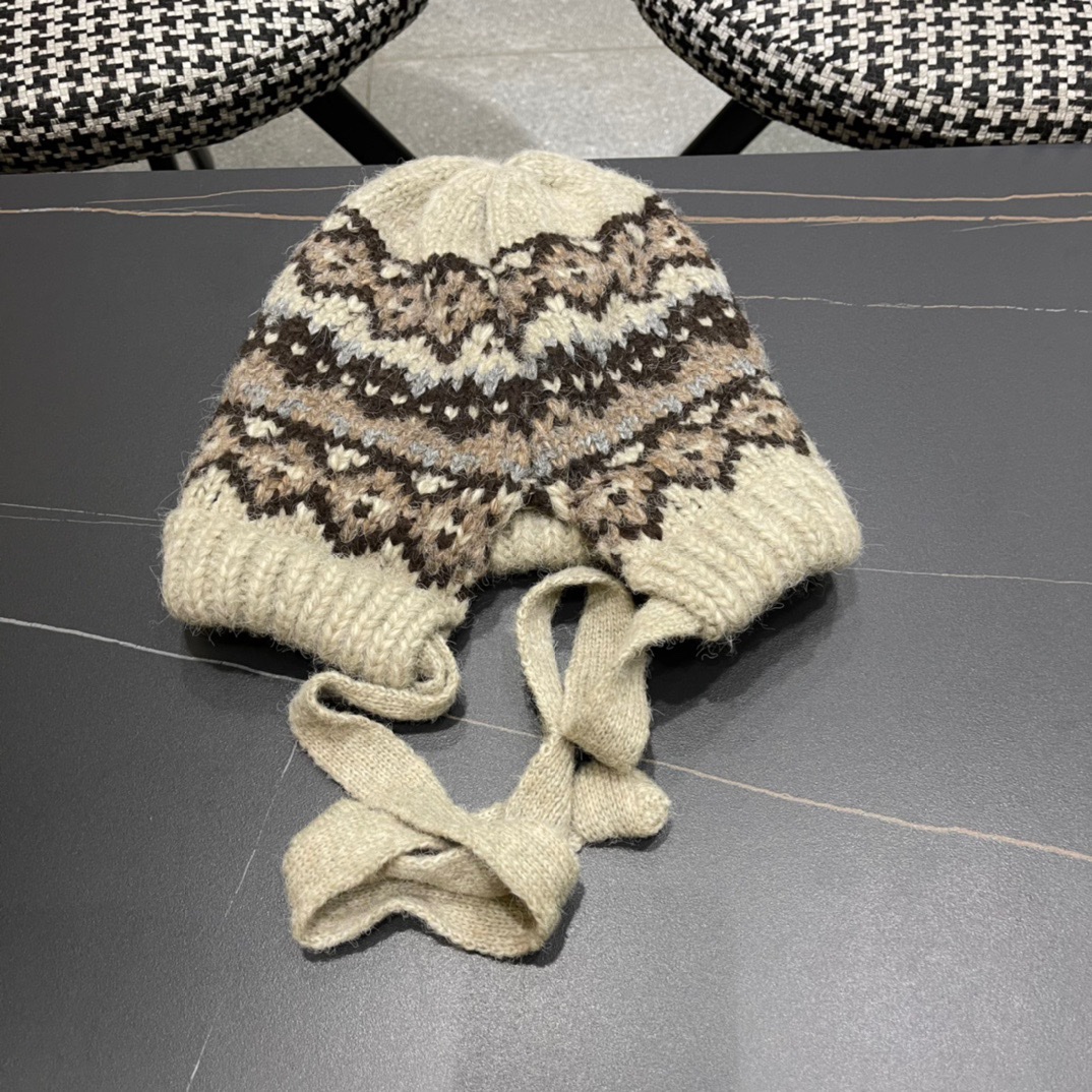 Chanel香奈儿秋冬复古百搭保暖费尔岛风针织羊🐏毛大头围弹力情侣护耳毛线帽帽子