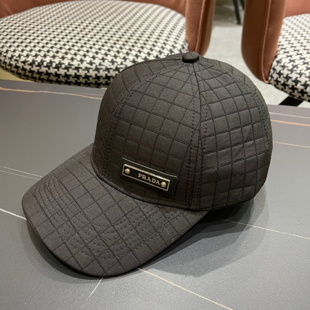 NO:216176,New Prada PRADA new classic baseball cap, fashion trend, high-end workmanship!  Extraordinary quality, look at the details of the real shot, the hat, fisherman hat, baseball hat, knit hat, hat, prada, prada, espadrilles, hats19860909上新 普拉达 PRADA 新品经典棒球帽 时尚潮流,高端做工！非一般的品质,细节看实拍哦帽子渔夫帽棒球帽针织帽,帽子,prada,prada,espadrilles,hats,hat