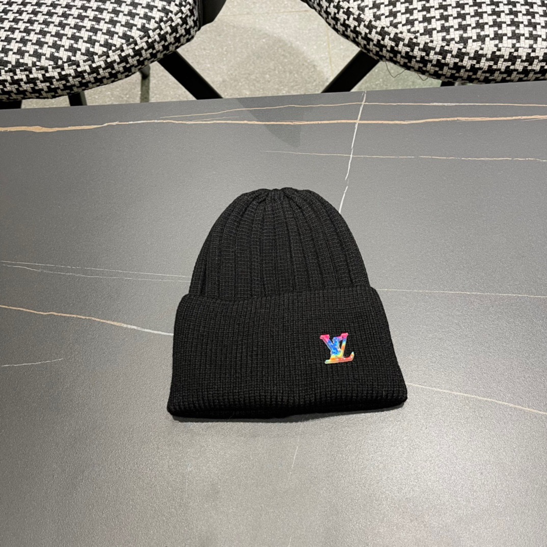 NO:216149,LOUIS VUITTONLV LOUIS VUITTONLV Metal LOGO cold hat, knitted wool hat, fisherman hat baseball hat knit hat, hat, louis vuitton, louis vuitton, louis vuitton, espadrilles, hats19860909LOUIS VUITTONLV 路易威登 金属LOGO冷帽,针织毛线帽帽子渔夫帽棒球帽针织帽,帽子,louis vuitton,louis vuitton,louis vuitton,espadrilles,hats,hat