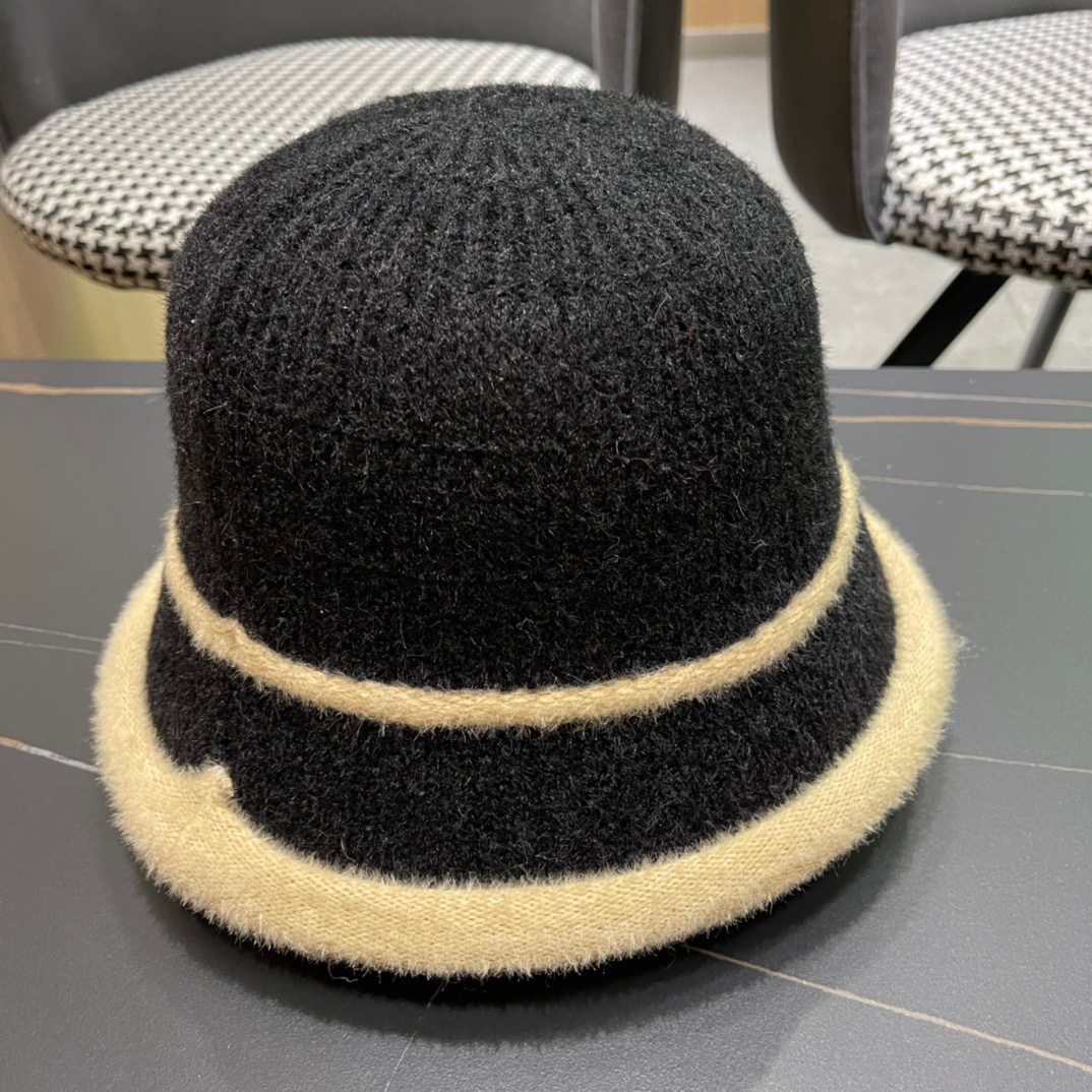 迪奥DIOR简约针织渔夫帽子2024女秋冬毛绒水桶帽混羊毛帽潮