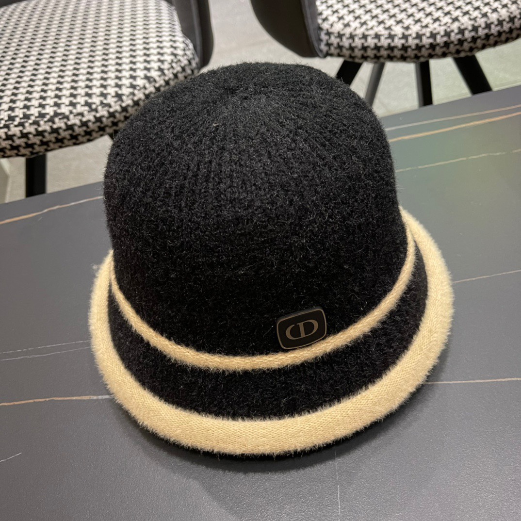 迪奥DIOR简约针织渔夫帽子2024女秋冬毛绒水桶帽混羊毛帽潮