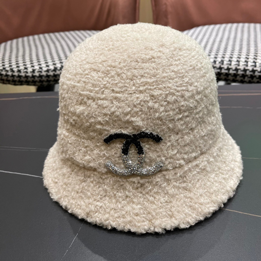 NO:216186,Chanel Chanel new Chanel warm style fisherman hat high quality hat fisherman hat baseball hat knit hat, hat, chanel, chanel, espadrilles, hats19860909香奈儿Chanel 新款香奈儿保暖款 渔夫帽高级网红韩版帽子高品质帽子渔夫帽棒球帽针织帽,帽子,chanel,chanel,espadrilles,hats,hat