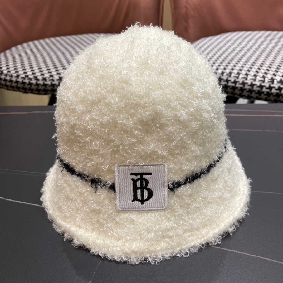 NO:216189,【Burberry】New autumn and winter plush material fisherman hat, full of design sense, hot-selling, super easy to match, new hats, fisherman hat baseball hat knit hat, hat, burberry, espadrilles, hats19860909【巴宝莉】秋冬新款毛绒材质渔夫帽,设计感满满,爆款出货,超级好搭,新款上架帽子渔夫帽棒球帽针织帽,帽子,burberry,espadrilles,hats,hat