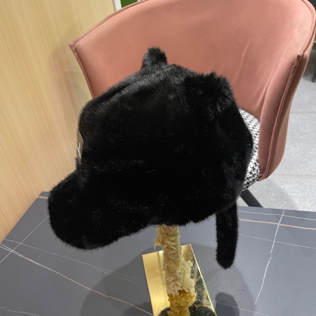 【蒙囗MONCLER】小可爱经典款，百分之70羊毛，男女同款，加厚更保暖，时尚流行🌸质感一流，秋冬保暖最