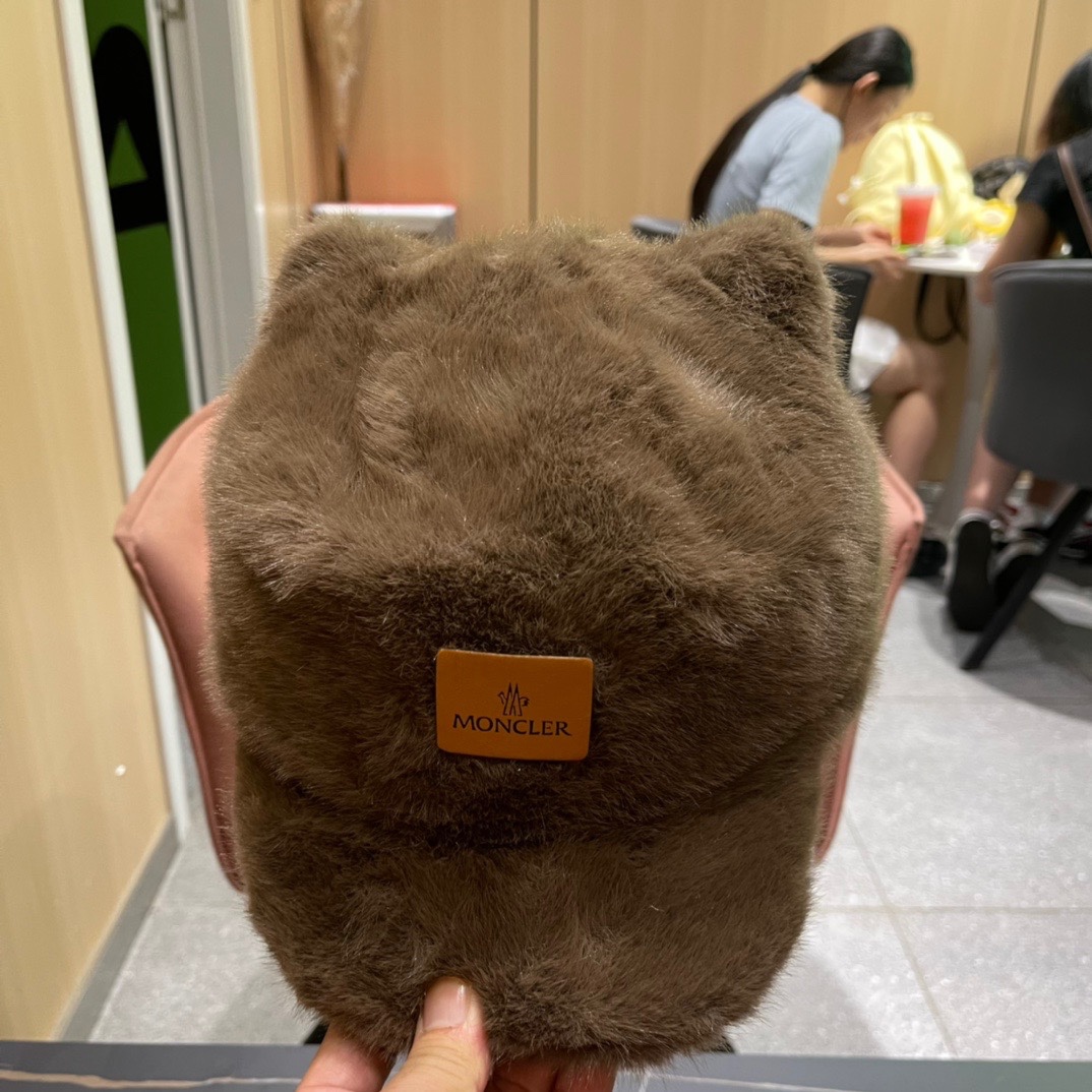 【蒙囗MONCLER】小可爱经典款，百分之70羊毛，男女同款，加厚更保暖，时尚流行🌸质感一流，秋冬保暖最