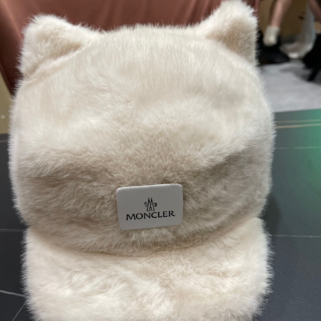 【蒙囗MONCLER】小可爱经典款，百分之70羊毛，男女同款，加厚更保暖，时尚流行🌸质感一流，秋冬保暖最