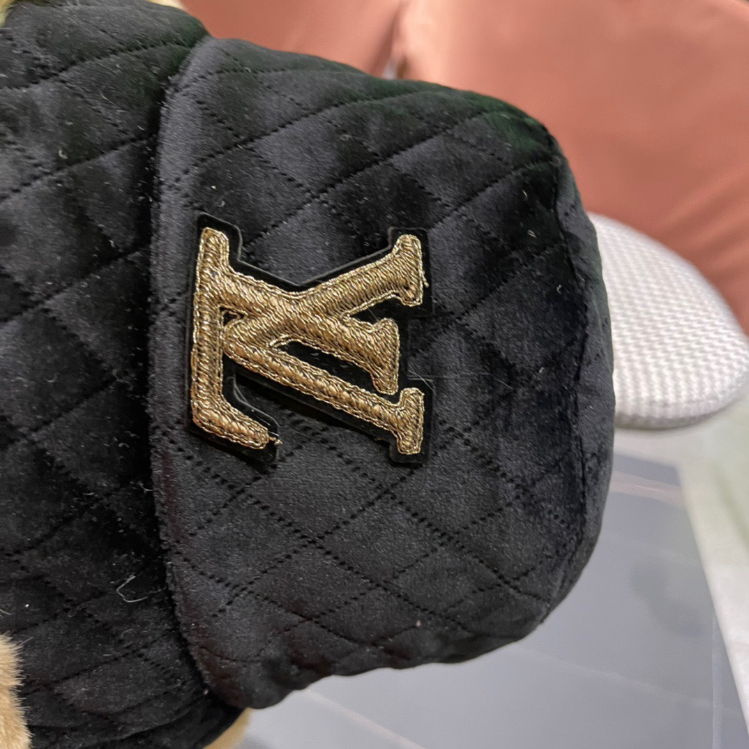 路易威登LouisVuitton2024冬款可爱蝴蝶结渔夫盆帽冬季保暖韩版百搭潮牌