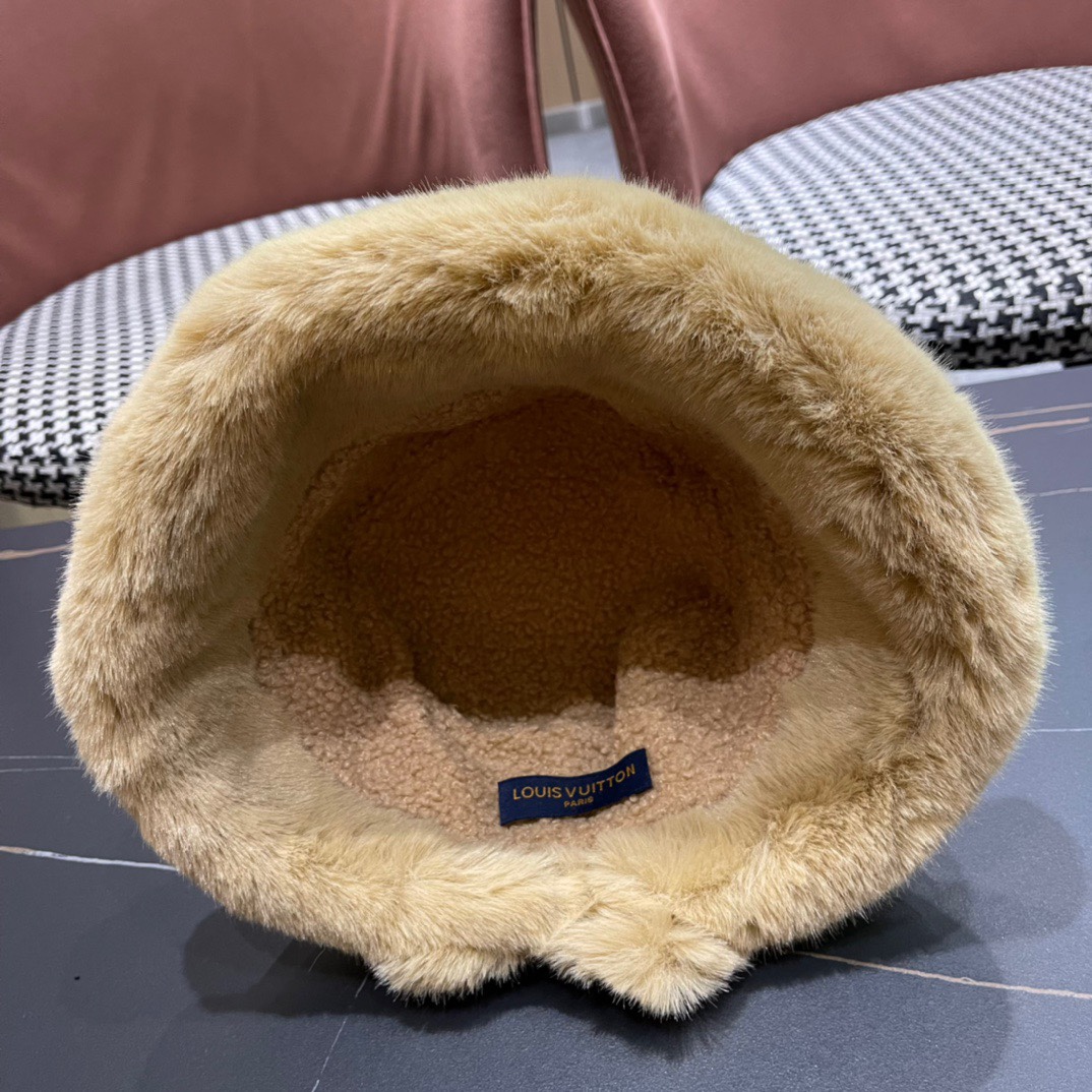 路易威登LouisVuitton2024冬款可爱蝴蝶结渔夫盆帽冬季保暖韩版百搭潮牌