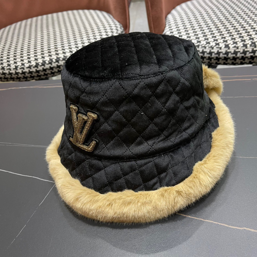 路易威登LouisVuitton2024冬款可爱蝴蝶结渔夫盆帽冬季保暖韩版百搭潮牌