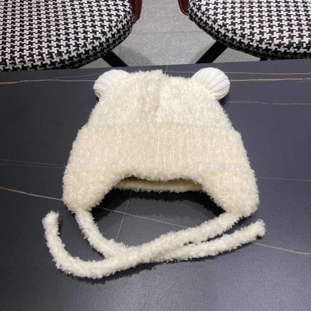 moncler蒙口新款冬小熊帽子冬季户外防寒保暖护耳包头帽显脸小绑带雷针帽