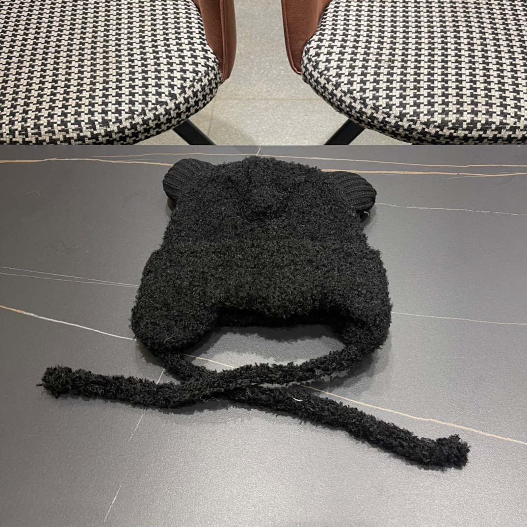 moncler蒙口新款冬小熊帽子冬季户外防寒保暖护耳包头帽显脸小绑带雷针帽