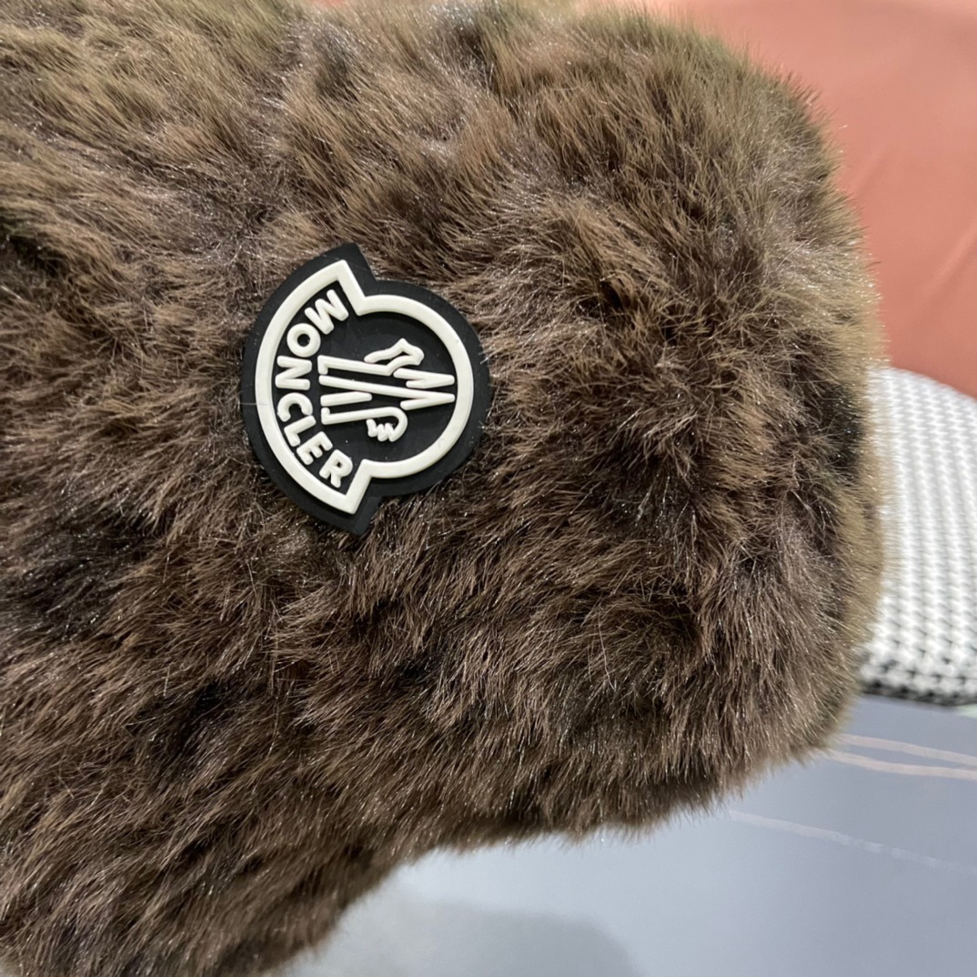 （蒙囗MONCLER】2024秋冬款毛绒绒保暖甜美可爱毛绒渔夫