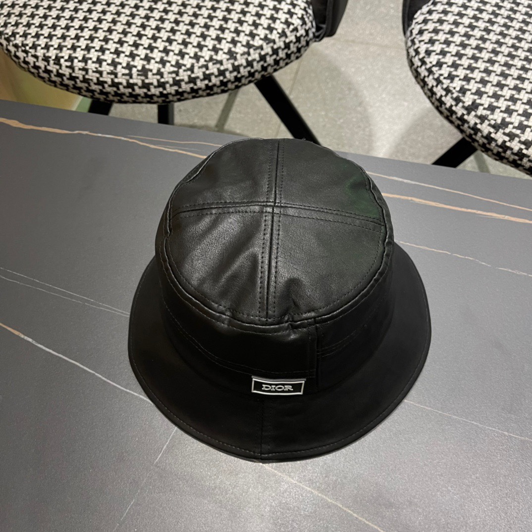 Dior 迪奥 早秋2024新款牛皮渔夫帽，精致純也格调很有感觉，很酷很时尚，质量超赞