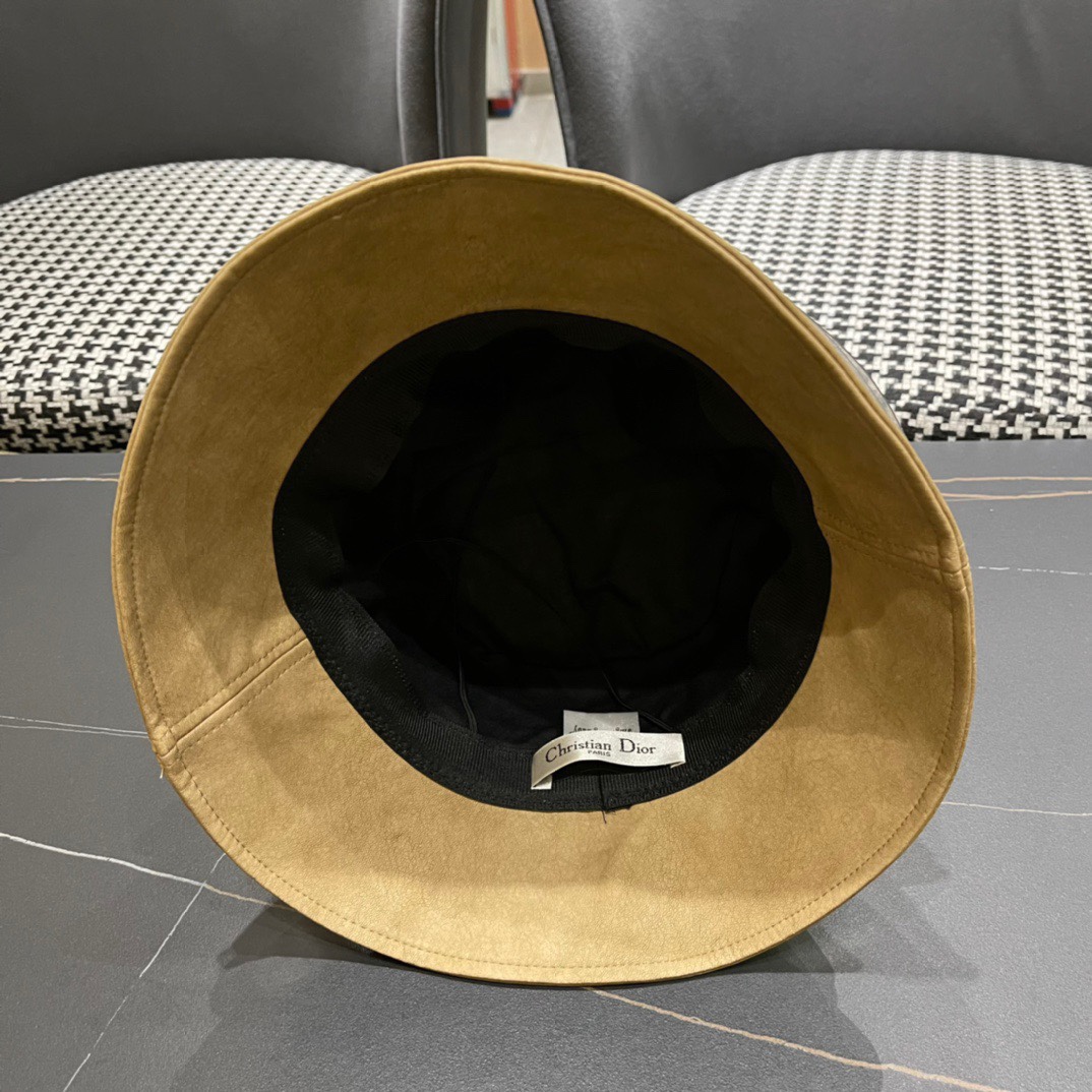 Dior 迪奥 早秋2024新款牛皮渔夫帽，精致純也格调很有感觉，很酷很时尚，质量超赞