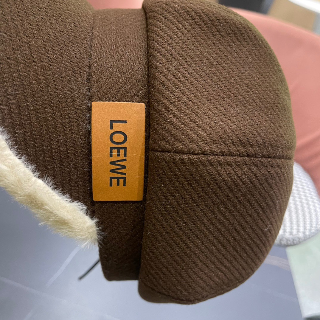  罗意威 loewe贝雷帽女新款秋冬韩系报童帽显脸小