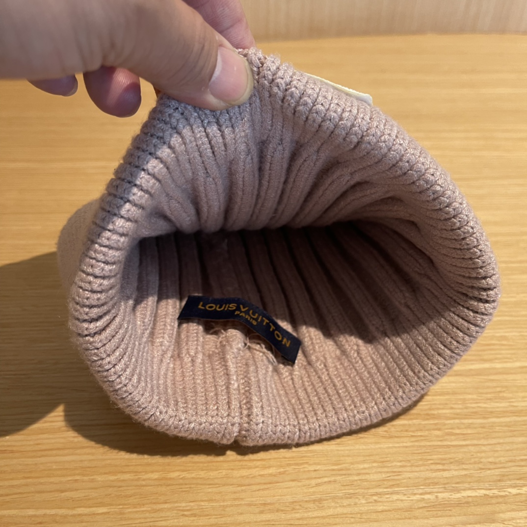 lv路易威登拼色毛线帽子女冬天时尚保暖潮流出街户外护耳针织帽
