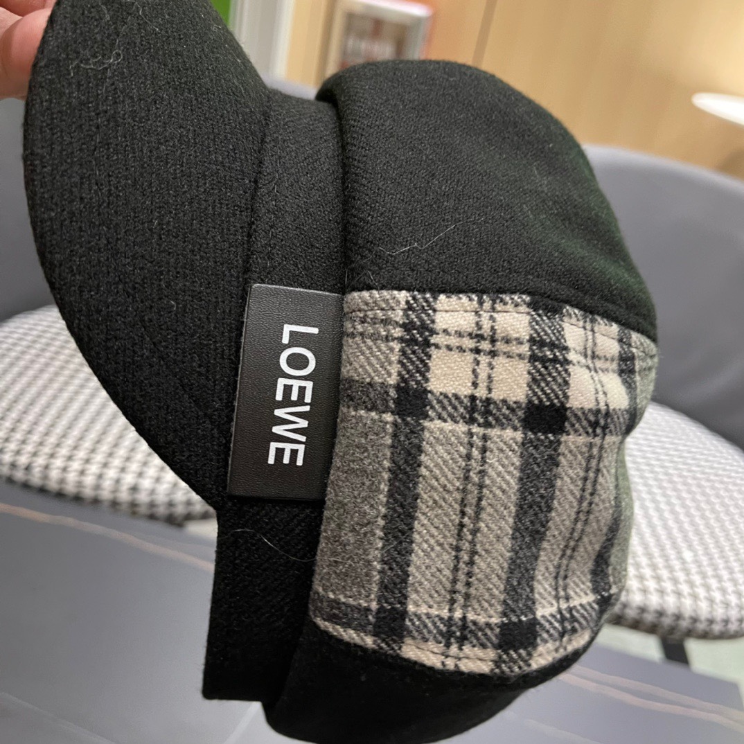  罗意威 loewe八角贝雷帽女新款秋冬韩系报童帽显脸小鸭舌画家帽子