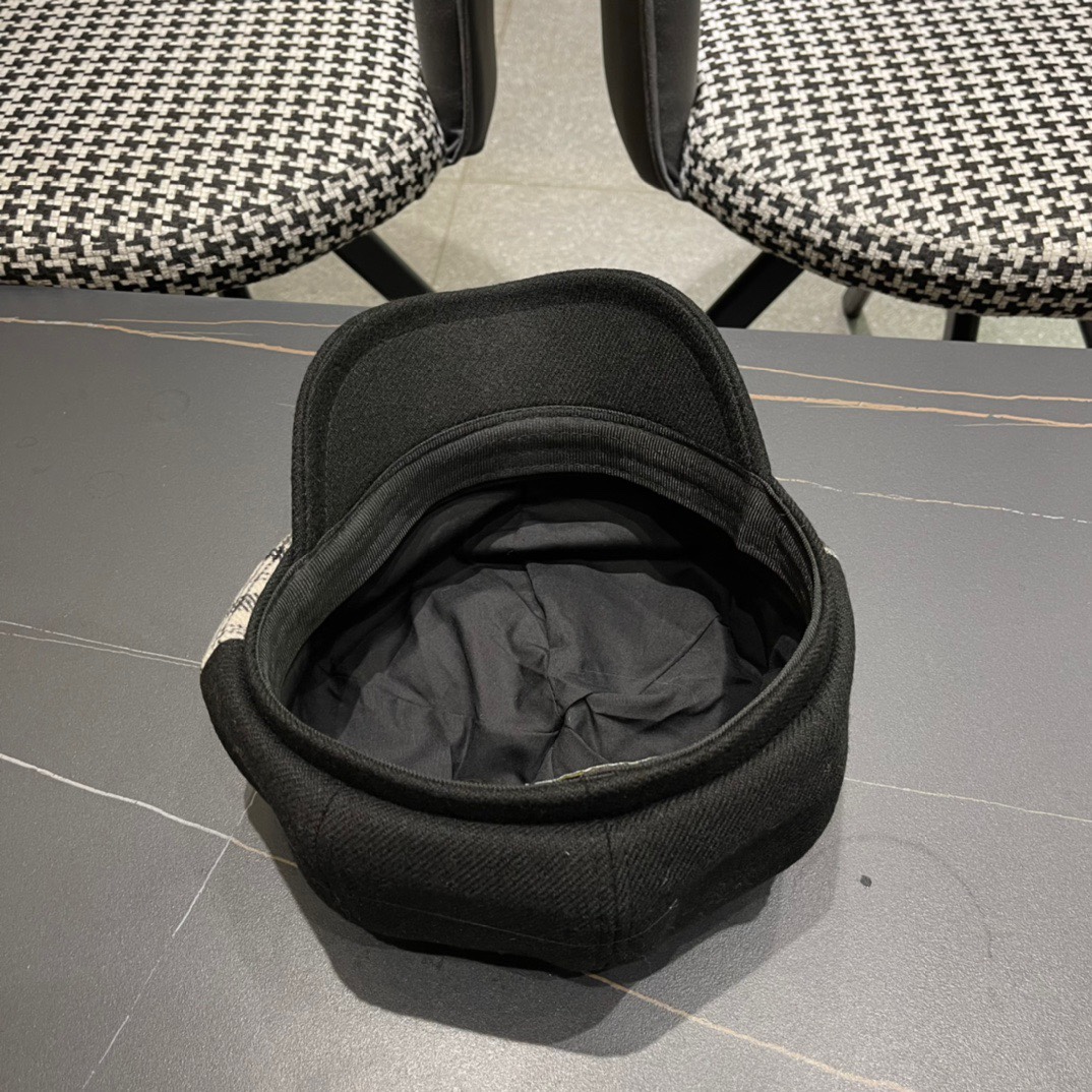  罗意威 loewe八角贝雷帽女新款秋冬韩系报童帽显脸小鸭舌画家帽子