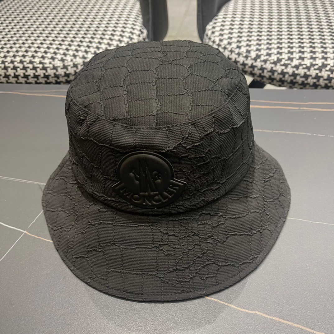 NO:217000,MONCLER's new high-quality fisherman's hat with a super fairy, super hot texture, and a super easy match when you go out!  Fashion trend!  Get started quickly!  High-value high-quality experience hat fisherman hat baseball hat knit hat, hat, christian louboutin, Moncler, espadrilles, hats19860909MONCLER蒙口春新款高品质渔夫帽 超仙,超火爆质感很赞,出街超好搭配！时尚潮流！快快入手哦！ 高颜值高品质体验帽子渔夫帽棒球帽针织帽,帽子,christian louboutin,Moncler,espadrilles,hats,hat