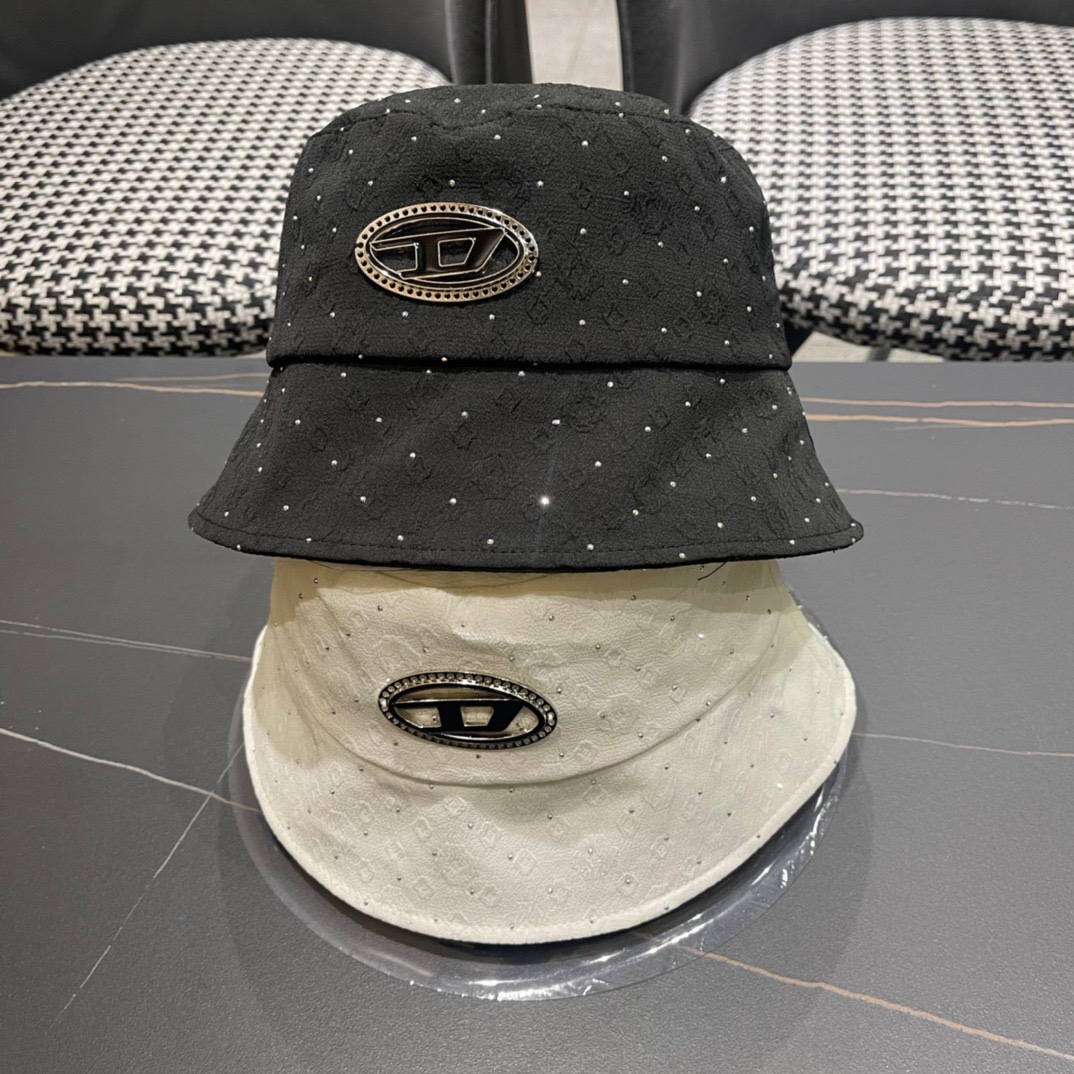 NO:216966,【DIESEL DISHI】New early spring fisherman hat, daily style is very easy to match, single product hat fisherman hat baseball hat knit hat, hat, espadrilles, hats19860909【DIESEL迪赛】早春新款渔夫帽,日常款超好搭配,出街单品帽子渔夫帽棒球帽针织帽,帽子,espadrilles,hats,hat