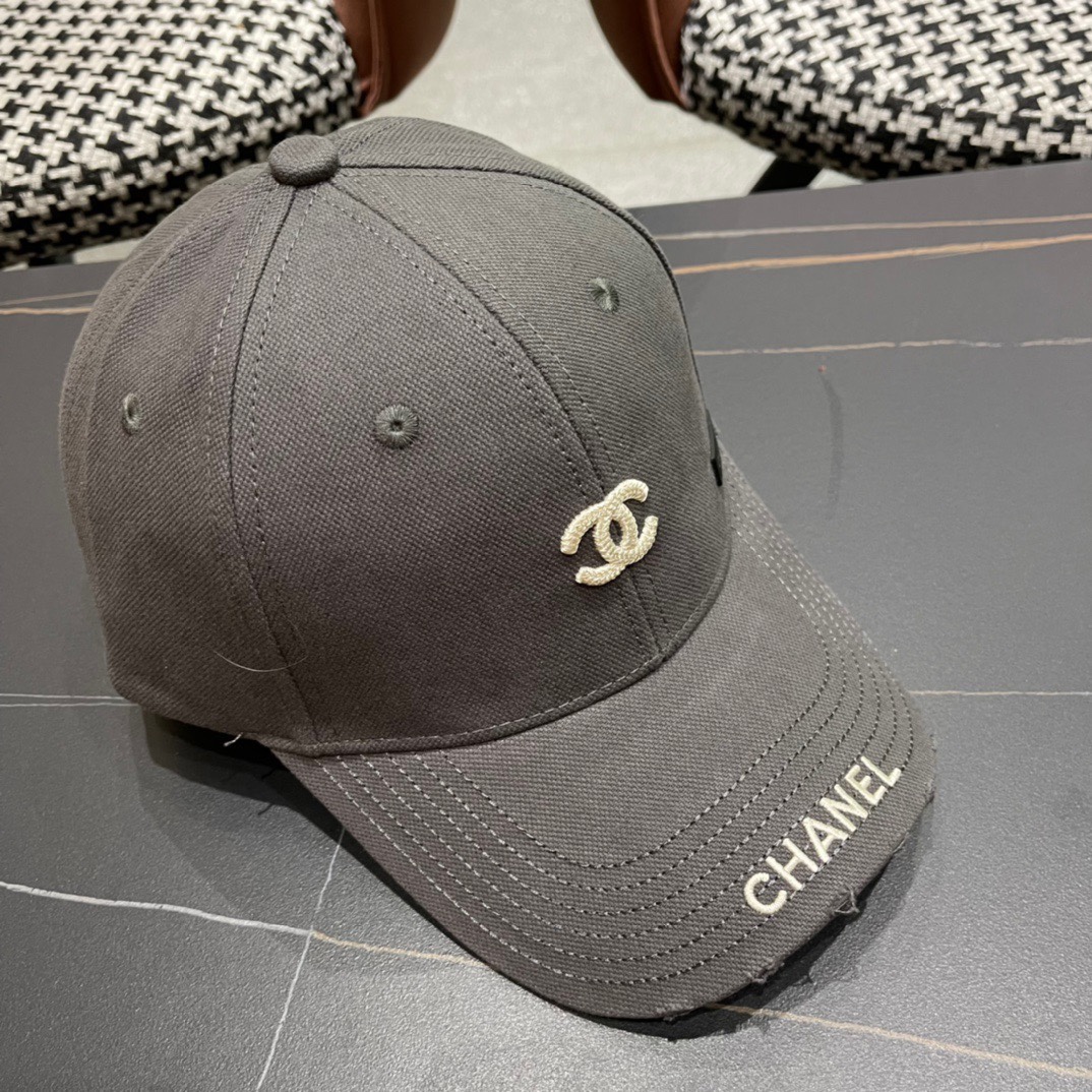 CHANEL香奈儿 2026新款简约刺绣logo棒球帽，新款出货，大牌款超好搭配，赶紧入手！