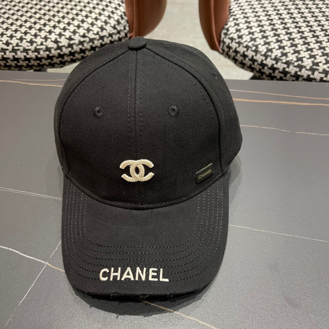 CHANEL香奈儿 2026新款简约刺绣logo棒球帽，新款出货，大牌款超好搭配，赶紧入手！