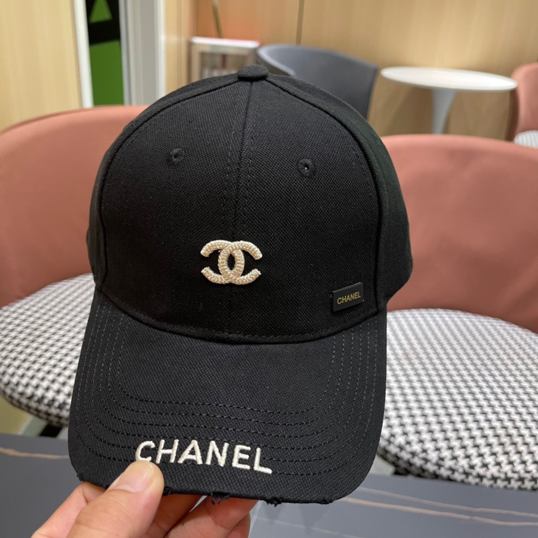 CHANEL香奈儿 2026新款简约刺绣logo棒球帽，新款出货，大牌款超好搭配，赶紧入手！