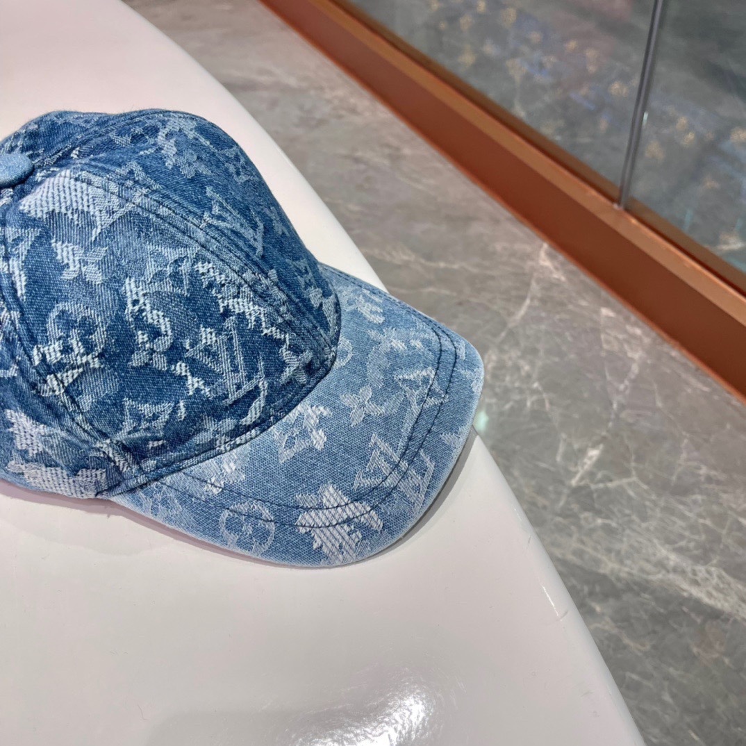  LouiVuittonLV👒专柜新款路易威登家牛仔棒球帽，简单大方 男女通用遮阳帽，