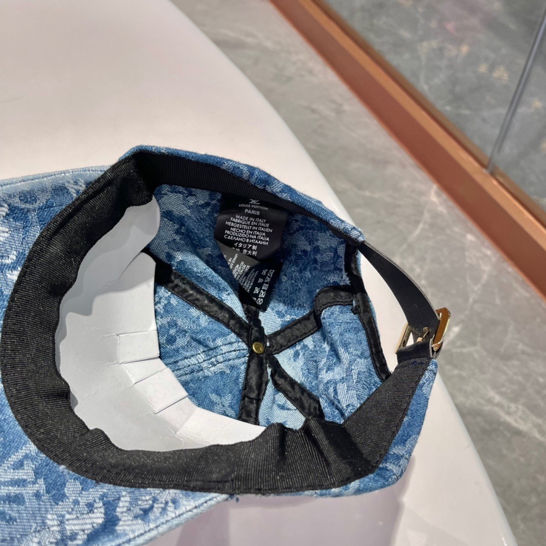  LouiVuittonLV👒专柜新款路易威登家牛仔棒球帽，简单大方 男女通用遮阳帽，