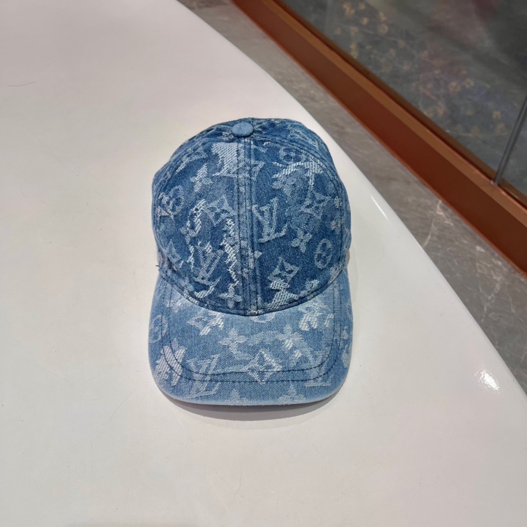  LouiVuittonLV👒专柜新款路易威登家牛仔棒球帽，简单大方 男女通用遮阳帽，