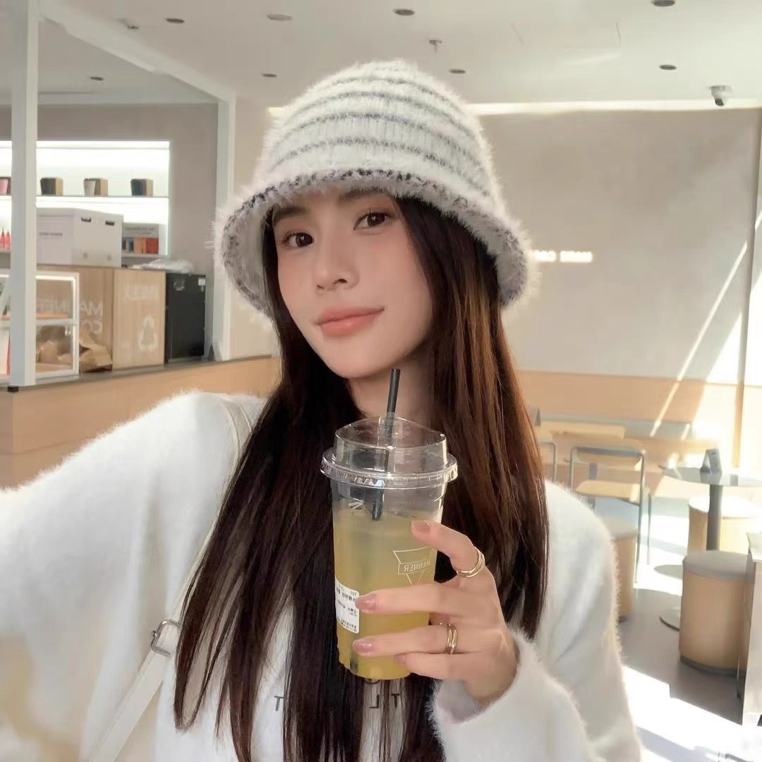 NO:216906,MONCLER covert high quality autumn and winter Korean style striped color block knitted pot hat Maillard plush fisherman hat hat fisherman hat baseball hat knit hat, hat, christian louboutin, Moncler, espadrilles, hats19860909MONCLER蒙口高品质秋冬韩版条纹拼色针织盆帽美拉德毛绒渔夫帽子帽子渔夫帽棒球帽针织帽,帽子,christian louboutin,Moncler,espadrilles,hats,hat