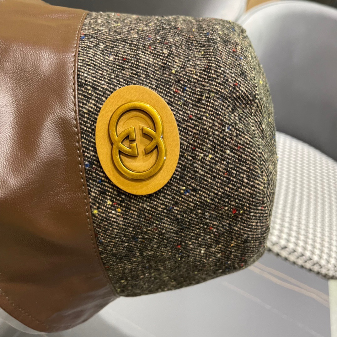  古奇秋新款渔夫帽， 工艺非常精美 高档大气上档次！低调奢华，方便携带！跑量