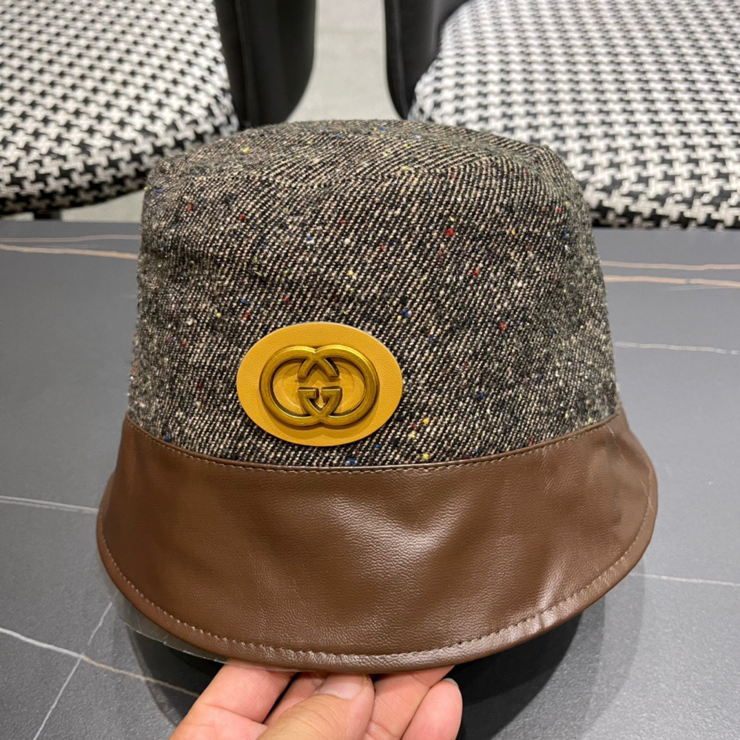  古奇秋新款渔夫帽， 工艺非常精美 高档大气上档次！低调奢华，方便携带！跑量