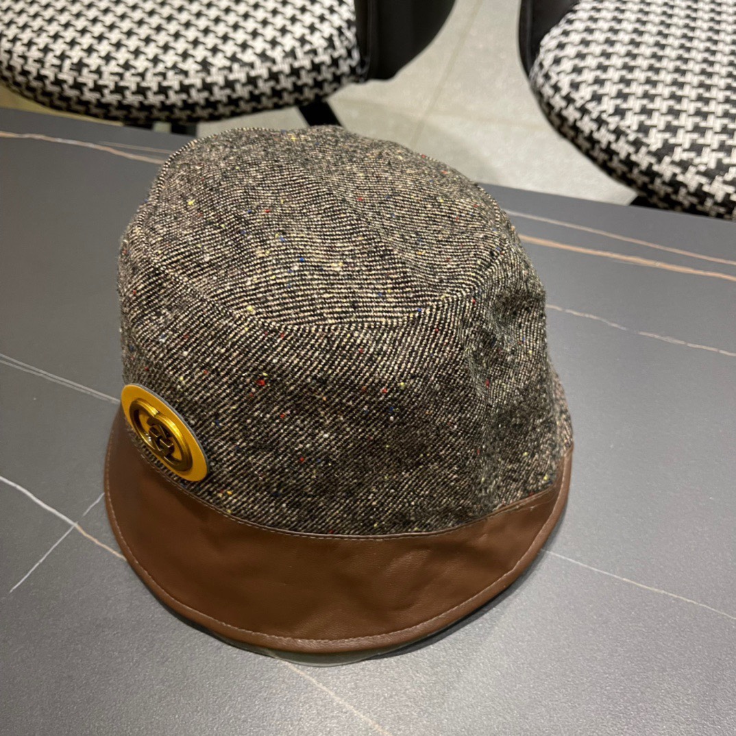  古奇秋新款渔夫帽， 工艺非常精美 高档大气上档次！低调奢华，方便携带！跑量