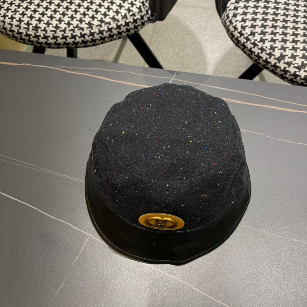  古奇秋新款渔夫帽， 工艺非常精美 高档大气上档次！低调奢华，方便携带！跑量