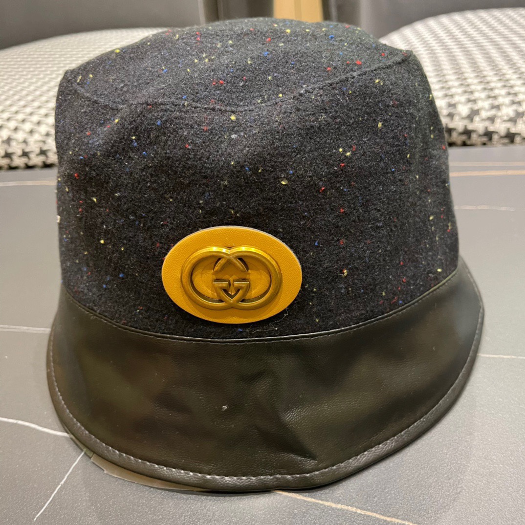  古奇秋新款渔夫帽， 工艺非常精美 高档大气上档次！低调奢华，方便携带！跑量